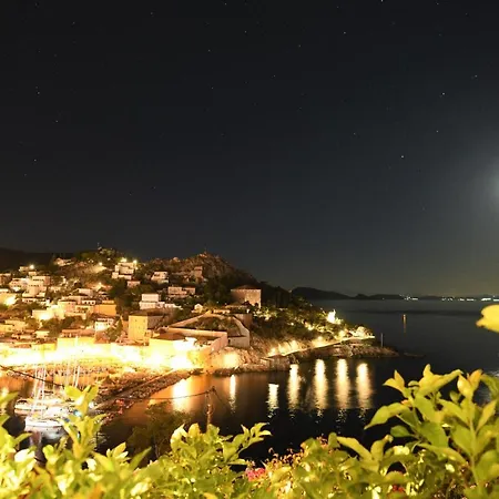 Sunset Hydra Apartment
